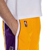 Mitchell &amp; Ness shorts Los Angeles Lakers yellow Swingman Shorts 
